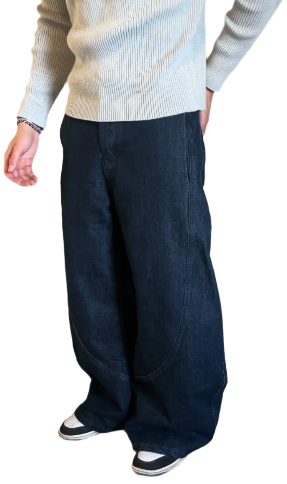 1036 FLARED JEANS