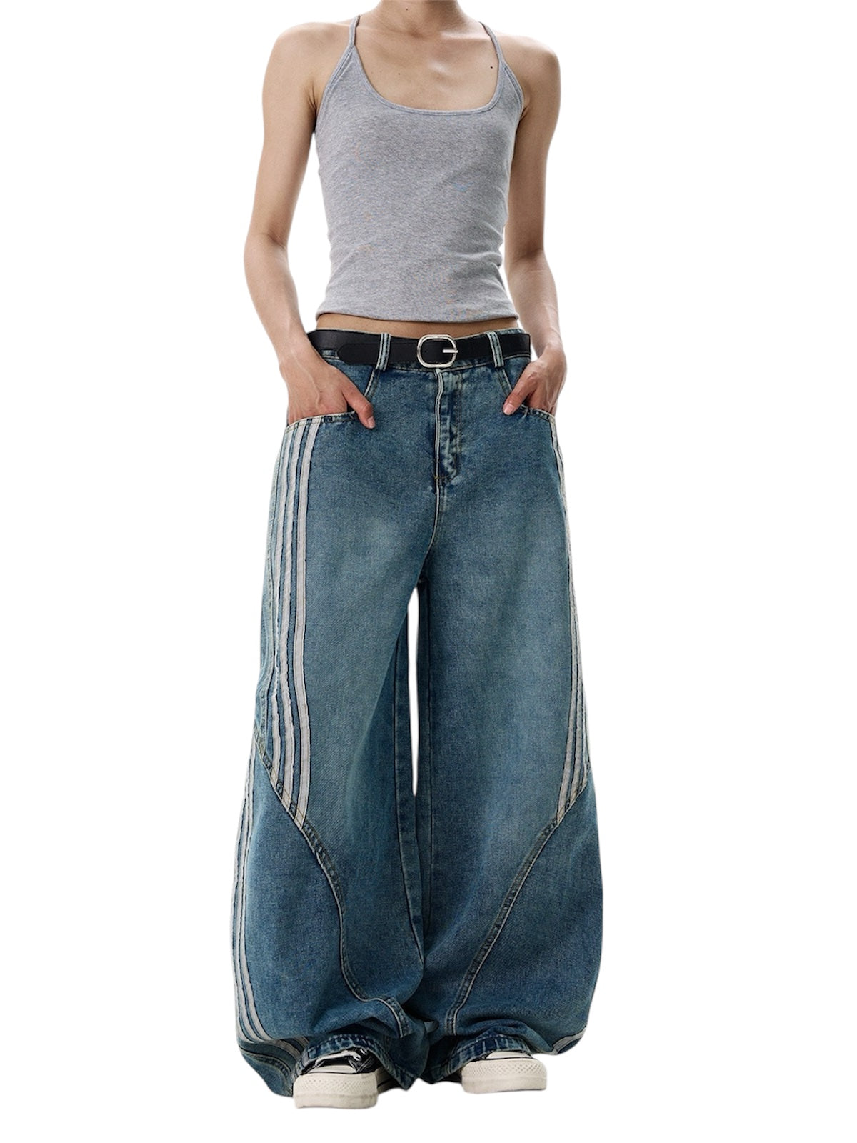 1051 TRACK JEANS