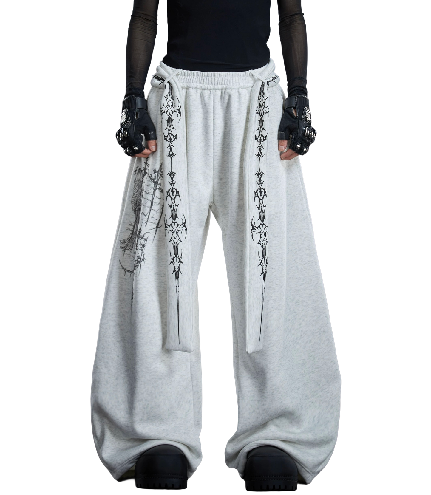 1142 THORN SWEATS
