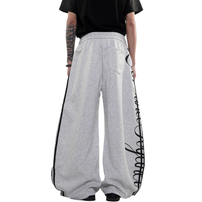 1141 SIGNATURE SWEATS