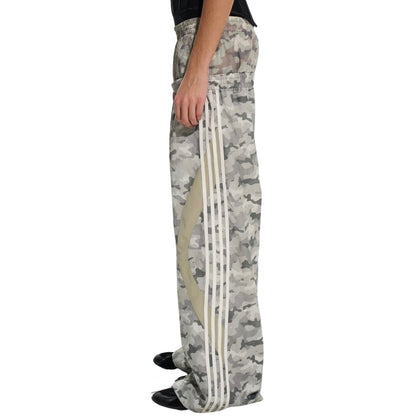 1145 CAMO SWEATS
