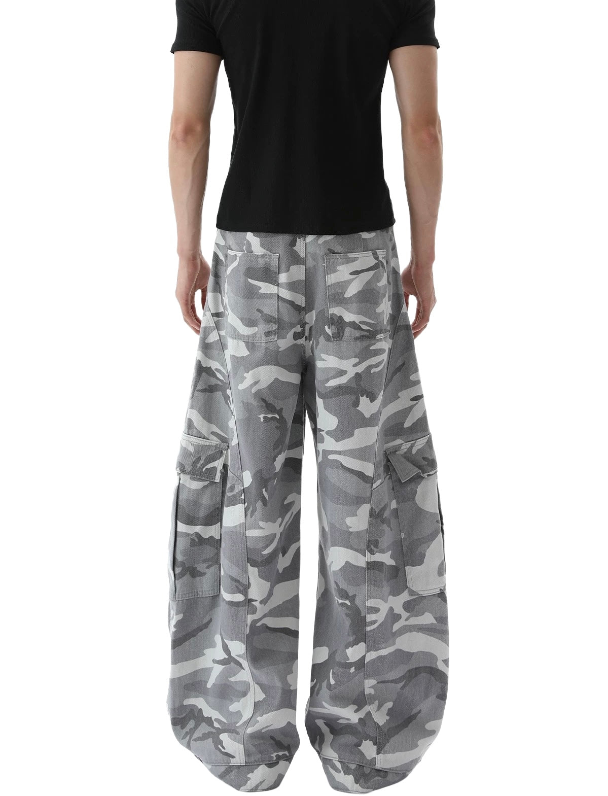 1093 CAMO JEANS