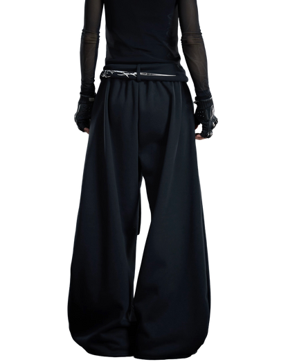 1142 THORN SWEATS
