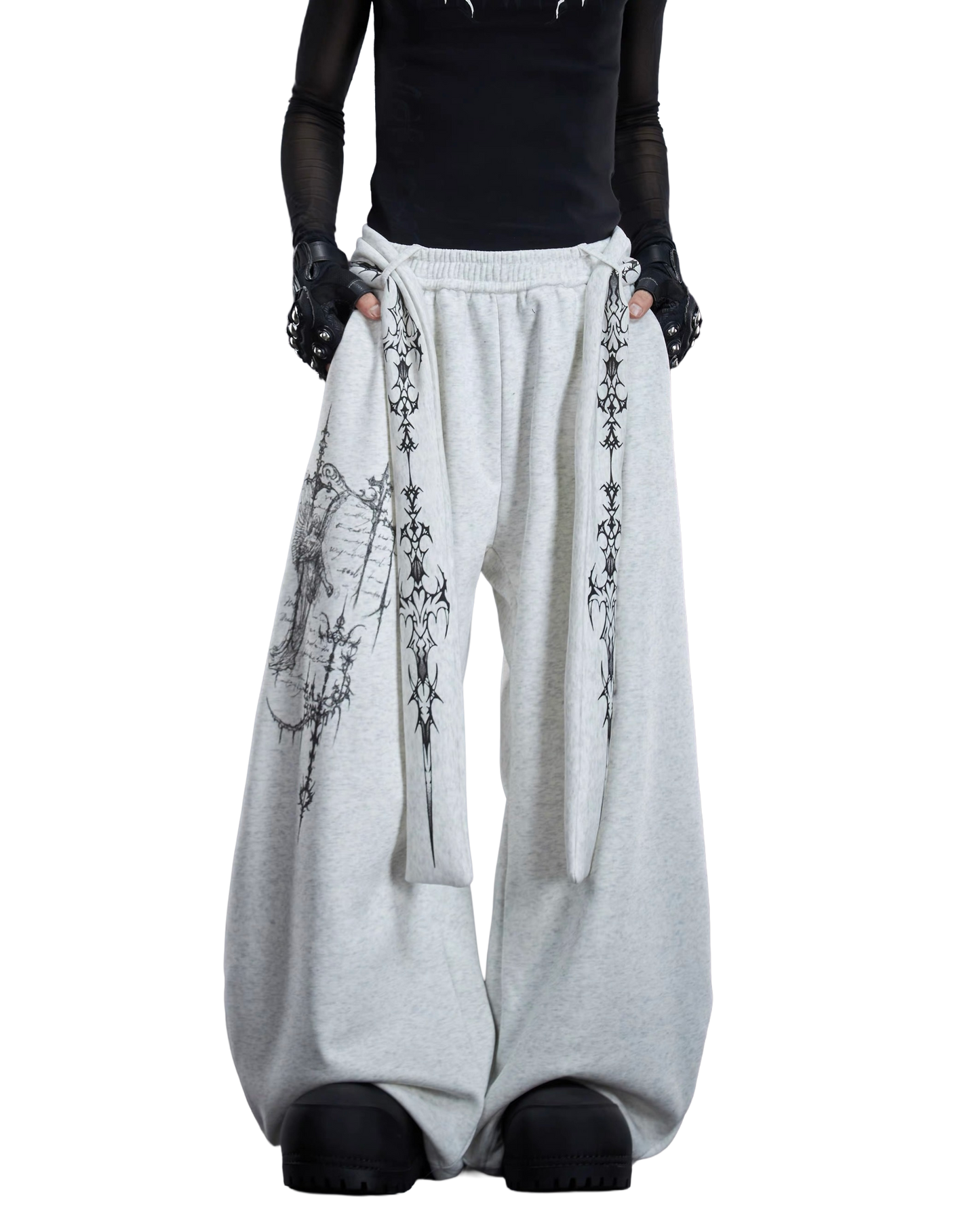 1142 THORN SWEATS