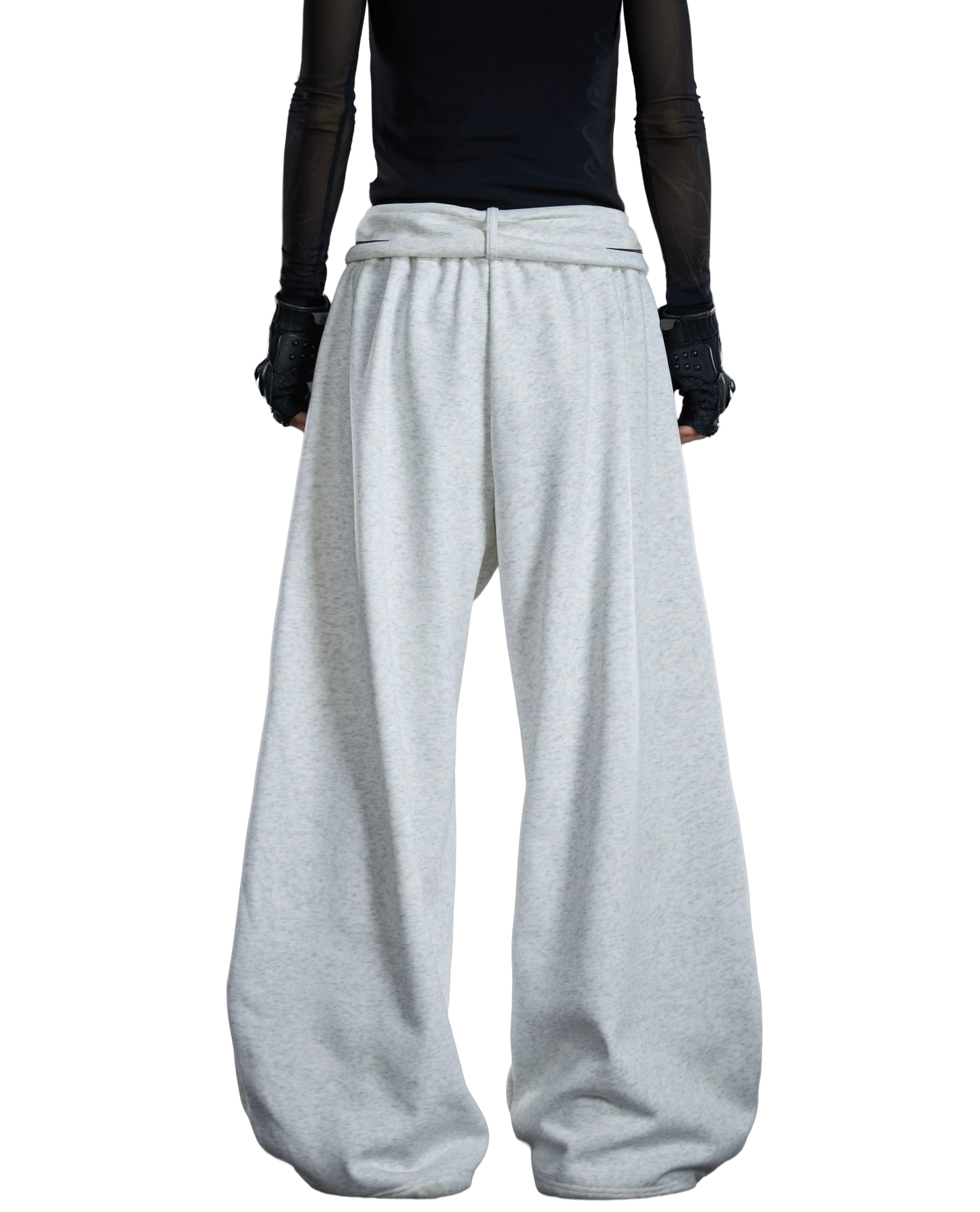 1142 THORN SWEATS