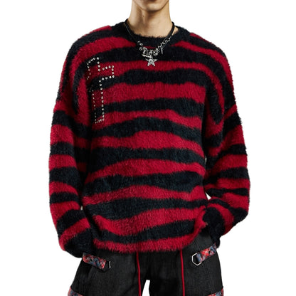 1101 CROSS SWEATER