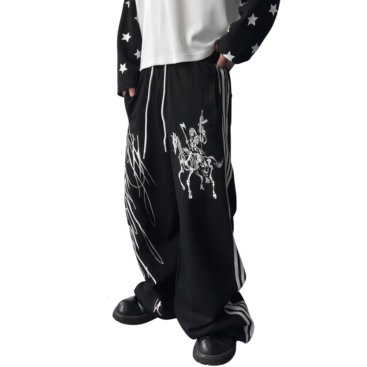 1147 SKELETON SWEATS